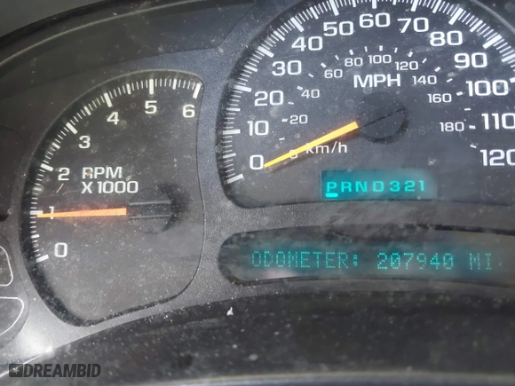 2003 Chevrolet Silverado 1500 LS with VIN 2GCEC19T131315205, listed as a IAAI auction lot 41804738 with 207,940 mi miles. Bid and sale history available at carsss.com. Image 7.