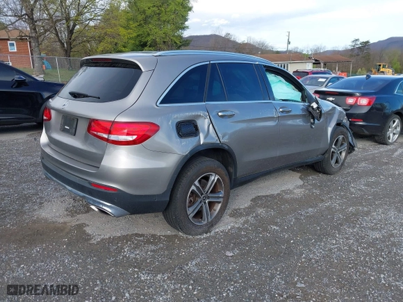 2019 Mercedes-Benz GLC with VIN WDC0G4JB2KV175112, listed as a IAAI auction lot 41909488 with 44,658 mi miles. Bid and sale history available at carsss.com. Image 4.