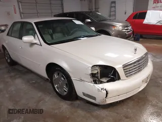 2003 Cadillac DeVille with VIN 1G6KD54Y53U166766, listed as a IAAI auction lot 41547342 with 116,668 mi miles. Bid and sale history available at carsss.com. Image 1.