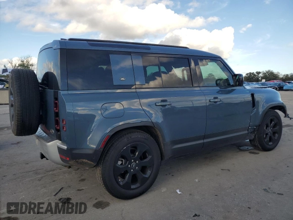 2020 Land Rover Defender SE z VIN SALEPEEU6L2025416, wystawiony jako Copart lot #85045544 z przebiegiem 36 906 mil mil oraz Szkoda całkowita • Salvage title. Historia ofert i sprzedaży dostępna na DreamBid. Obrazek 3.