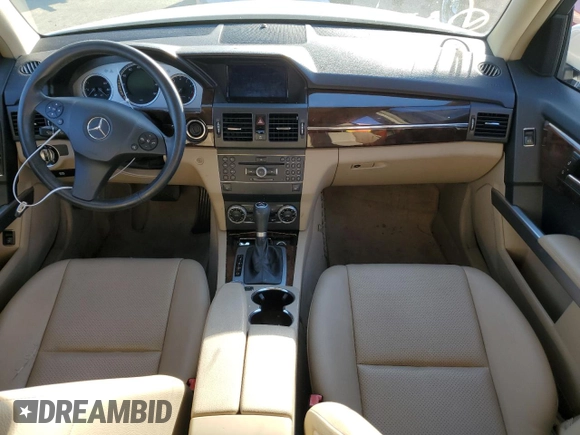 2011 Mercedes-Benz GLK 350 with VIN WDCGG5GB8BF531679, listed as a Copart auction lot 72500564 with 81,764 mi miles and Salvage Title. Bid and sale history available at DreamBid. Image 8.