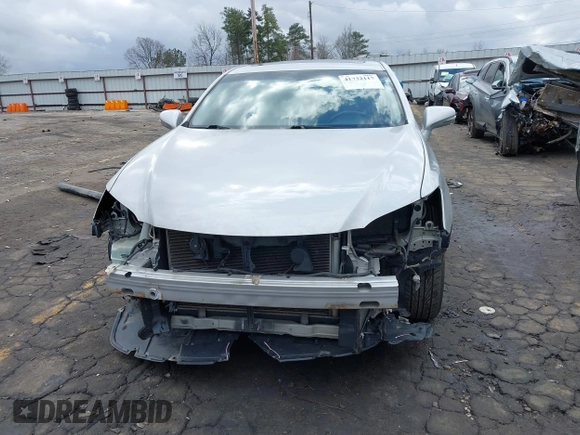 2010 Lexus ES with VIN JTHBK1EG8A2350138, listed as a IAAI auction lot 41732117 with 162,929 mi miles. Bid and sale history available at carsss.com. Image 12.
