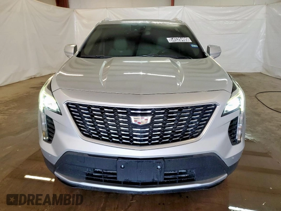 2022 Cadillac XT4 FWD Premium Luxury with VIN 1GYFZCR47NF100232, listed as a Copart auction lot 54520405 with 68,819 mi miles and Clean title. Bid and sale history available at DreamBid. Image 5.
