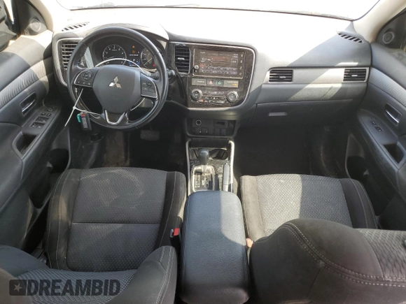 2018 Mitsubishi Outlander SE с VIN JA4AD3A39JZ042385, выставлен на аукционе Copart как лот 49874345 с пробегом 166 339 миль миль и Списание • Salvage title. История ставок и продаж доступна на DreamBid. Изображение 8.