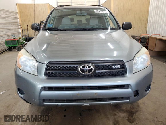 2007 Toyota RAV4 with VIN JTMBK33V376015451, listed as a Copart auction lot 68133054 with 177,246 mi miles and Clean Title. Bid and sale history available at carsss.com. Image 5.
