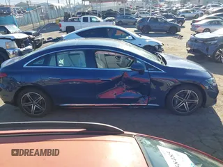 2024 Mercedes-Benz EQE 350+ z VIN W1KEG2BB3RF059619, wystawiony jako IAAI lot #41865785 z przebiegiem 790 mil mil oraz . Historia ofert i sprzedaży dostępna na DreamBid. Obrazek 13.