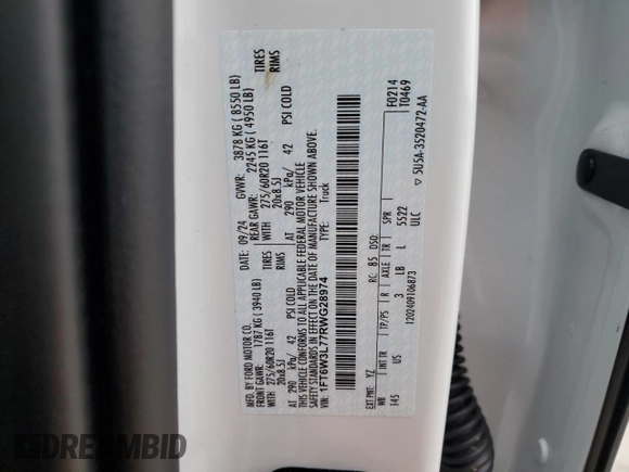 2024 Ford F-150 Lightning Flash z VIN 1FT6W3L77RWG28974, wystawiony jako Copart lot #60819395 z przebiegiem 7 025 mil mil oraz Szkoda całkowita • Salvage title. Historia ofert i sprzedaży dostępna na DreamBid. Obrazek 12.