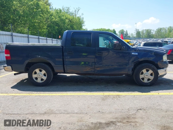 2005 Ford F-150 XLT z VIN 1FTPW12555KB44862, wystawiony jako IAAI lot #42275212 z przebiegiem 361 651 mil mil oraz . Historia ofert i sprzedaży dostępna na DreamBid. Obrazek 13.