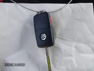2012 Volkswagen Jetta TDI w/Premium & Nav с VIN 3VWLL7AJ2CM386214, выставлен на аукционе IAAI как лот 42286880 с пробегом 157 185 миль миль и . История ставок и продаж доступна на DreamBid. Изображение 11.