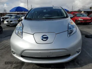 2011 Nissan LEAF SL-e with VIN JN1AZ0CP5BT008683, listed as a Copart auction lot 48921465 with 63,355 mi miles and Clean Title. Bid and sale history available at carsss.com. Image 5.