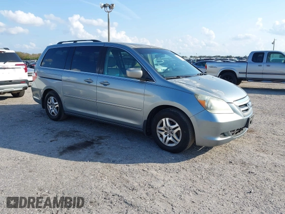 2006 Honda Odyssey EX-L with VIN 5FNRL38796B077297, listed as a IAAI auction lot 41492810 with 292,164 mi miles and . Bid and sale history available at carsss.com. Image 1.