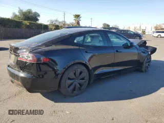 2022 Tesla Model S with VIN 5YJSA1E59NF460010, listed as a Copart auction lot 42797455 with Not provided miles and Salvage title. Bid and sale history available at DreamBid. Image 3.