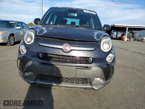 2014 FIAT 500L Trekking with VIN ZFBCFADH1EZ008194, listed as a Copart auction lot 81557024 with 122,859 mi miles and Clean Title. Bid and sale history available at DreamBid. Image 5.