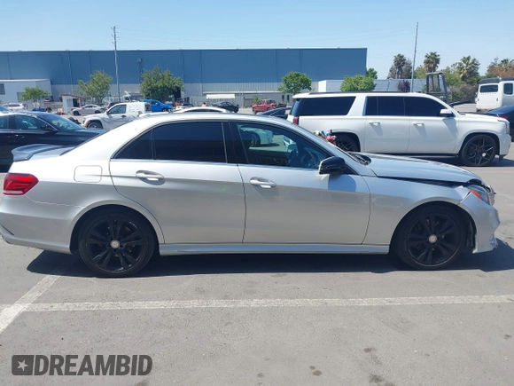 2015 Mercedes-Benz E 350 Sport with VIN WDDHF5KB9FB096047, listed as a IAAI auction lot 42169904 with 127,017 mi miles and . Bid and sale history available at DreamBid. Image 13.