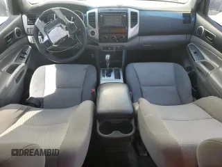 2015 Toyota Tacoma z VIN 3TMLU4EN3FM194963, wystawiony jako Copart lot #54074415 z przebiegiem 170 864 mil mil oraz Szkoda całkowita • Salvage title. Historia ofert i sprzedaży dostępna na DreamBid. Obrazek 8.