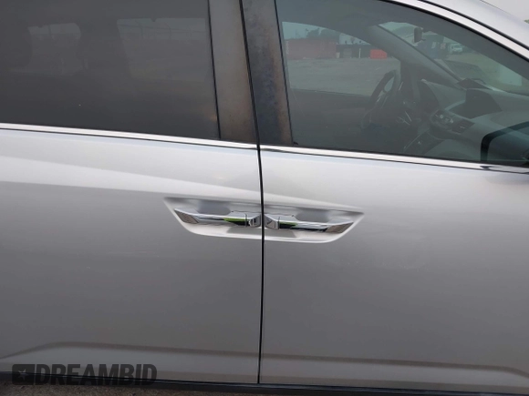 2012 Honda Odyssey EX with VIN 5FNRL5H41CB088288, listed as a IAAI auction lot 41926027 with 125,895 mi miles and . Bid and sale history available at carsss.com. Image 14.