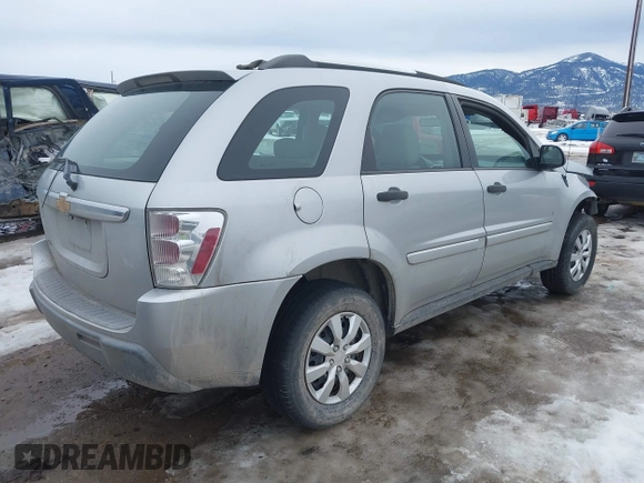 2006 Chevrolet Equinox LS with VIN 2CNDL13F166031428, listed as a IAAI auction lot 41614986 with 188,971 mi miles. Bid and sale history available at carsss.com. Image 4.