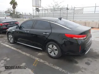 2017 Kia Optima Hybrid with VIN KNAGT4LC8H5008457, listed as a IAAI auction lot 41890144 with 122,340 mi miles. Bid and sale history available at carsss.com. Image 3.