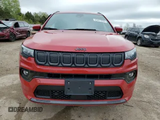 2022 Jeep Compass High Altitude с VIN 3C4NJDCB9NT136404, выставлен на аукционе Copart как лот 55447255 с пробегом 54 607 миль миль и Списание • Salvage title. История ставок и продаж доступна на DreamBid. Изображение 5.