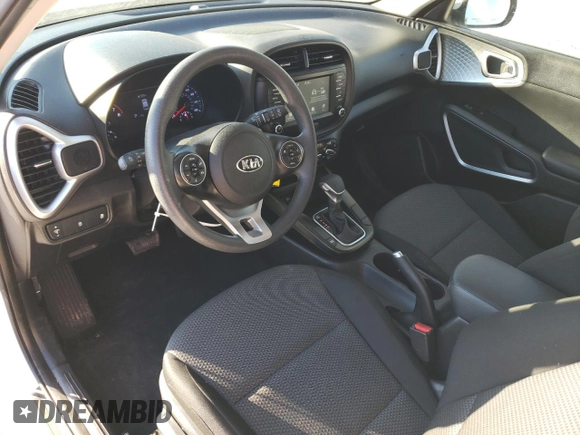 2020 Kia Soul X-Line with VIN KNDJ23AU4L7045777, listed as a Copart auction lot 43006444 with 70,294 mi miles and Salvage Title. Bid and sale history available at carsss.com. Image 8.
