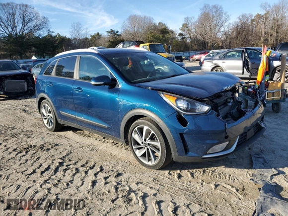 2018 Kia Niro Touring with VIN KNDCE3LC8J5164820, listed as a Copart auction lot 46620555 with 140,511 mi miles and Salvage Title. Bid and sale history available at carsss.com. Image 4.