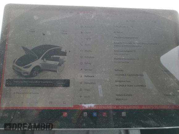 2023 Tesla Model Y Long Range z VIN 7SAYGDEE9PA081604, wystawiony jako Copart lot #60163785 z przebiegiem 42 134 mil mil oraz Szkoda całkowita • Salvage title. Historia ofert i sprzedaży dostępna na DreamBid. Obrazek 9.