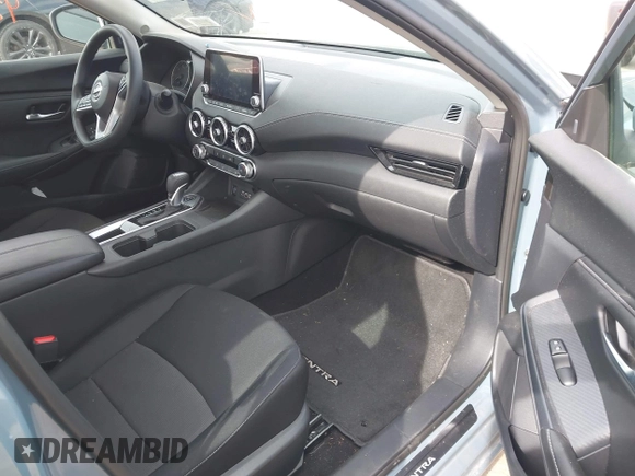 2024 Nissan Sentra SV with VIN 3N1AB8CV1RY258697, listed as a IAAI auction lot 42341520 with 17,697 mi miles and . Bid and sale history available at DreamBid. Image 5.