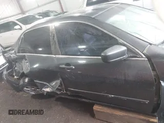 2004 Honda Accord EX z VIN 1HGCM66584A054087, wystawiony jako IAAI lot #42323440 z przebiegiem 221 213 mil mil oraz . Historia ofert i sprzedaży dostępna na DreamBid. Obrazek 14.