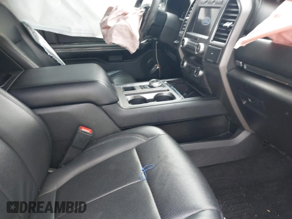 2019 Ford Expedition XLT with VIN 1FMJU1HT9KEA81854, listed as a IAAI auction lot 41462070 with 83,087 mi miles. Bid and sale history available at carsss.com. Image 5.