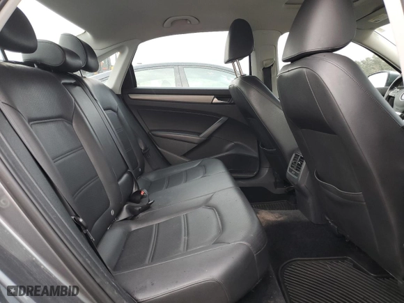 2014 Volkswagen Passat SE with VIN 1VWBP7A38EC018710, listed as a Copart auction lot 42289915 with 100,595 mi miles and Salvage Title. Bid and sale history available at carsss.com. Image 10.