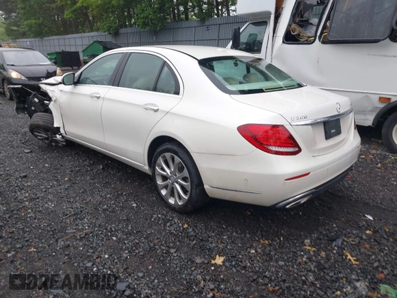 2017 Mercedes-Benz E 300 Luxury with VIN WDDZF4KB5HA187761, listed as a IAAI auction lot 42473454 with 57,031 mi miles and . Bid and sale history available at DreamBid. Image 3.
