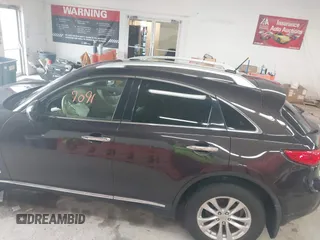 2016 Infiniti QX70 z VIN JN8CS1MW6GM752420, wystawiony jako IAAI lot #42509091 z przebiegiem 55 196 mil mil oraz . Historia ofert i sprzedaży dostępna na DreamBid. Obrazek 14.