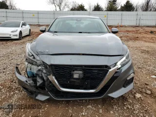 2021 Nissan Altima 2.5 SV with VIN 1N4BL4DV4MN366894, listed as a Copart auction lot 44373815 with 110,107 mi miles and Salvage Title. Bid and sale history available at carsss.com. Image 5.