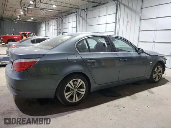 2010 BMW 5 Series 528i xDrive with VIN WBANV1C51AC443436, listed as a Copart auction lot 87717345 with 212,794 mi miles and Salvage Title. Bid and sale history available at carsss.com. Image 3.