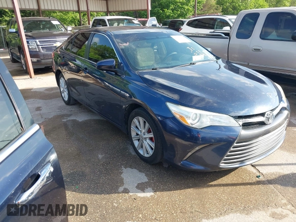 2015 Toyota Camry XLE with VIN 4T4BF1FK2FR467882, listed as a IAAI auction lot 42058933 with 126,022 mi miles and . Bid and sale history available at carsss.com. Image 1.