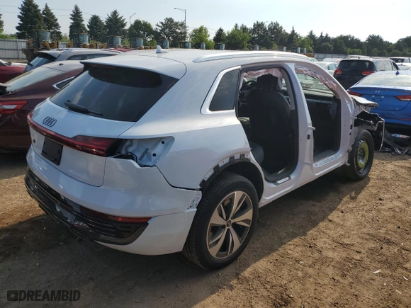 2024 Audi Q8 e-tron Premium with VIN WA14AAGE2RB015813, listed as a Copart auction lot 61265424 with NaN miles and Salvage Title. Bid and sale history available at carsss.com. Image 3.