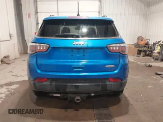 2018 Jeep Compass Altitude с VIN 3C4NJCBB5JT442957, выставлен на аукционе IAAI как лот 42212891 с пробегом 64 697 миль миль и . История ставок и продаж доступна на DreamBid. Изображение 17.