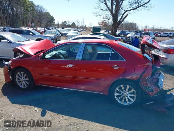 2014 Toyota Camry L with VIN 4T4BF1FK2ER352505, listed as a IAAI auction lot 41839732 with 100,045 mi miles. Bid and sale history available at carsss.com. Image 14.