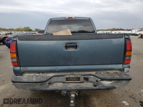2007 GMC Sierra 1500HD SLE z VIN 1GTGK13U77F166178, wystawiony jako Copart lot #76410084 z przebiegiem 130 978 mil mil oraz Szkody całkowita. Historia ofert i sprzedaży dostępna na DreamBid. Obrazek 6.