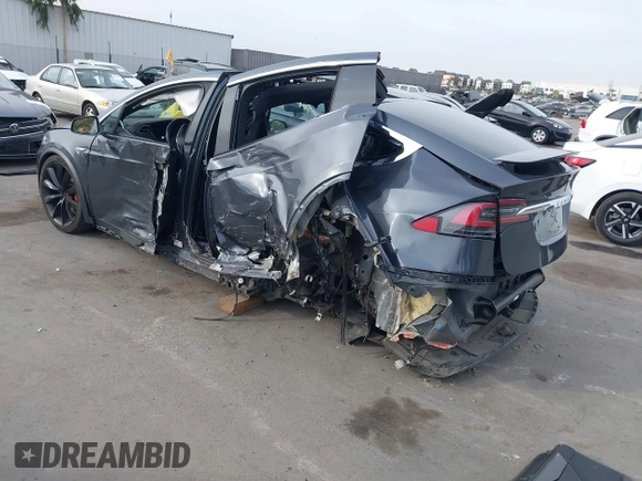 2016 Tesla Model X 70D with VIN 5YJXCAE27GF015175, listed as a IAAI auction lot 41074929 with 115,130 mi miles. Bid and sale history available at carsss.com. Image 3.
