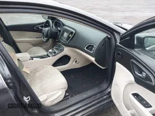 2015 Chrysler 200 Limited with VIN 1C3CCCAB0FN539398, listed as a IAAI auction lot 41981072 with 245,314 mi miles and . Bid and sale history available at DreamBid. Image 5.