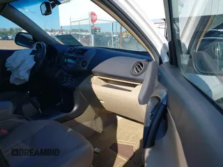 2011 Toyota RAV4 Ltd with VIN 2T3YF4DV1BW057806, listed as a IAAI auction lot 41237304 with 158,305 mi miles. Bid and sale history available at carsss.com. Image 5.