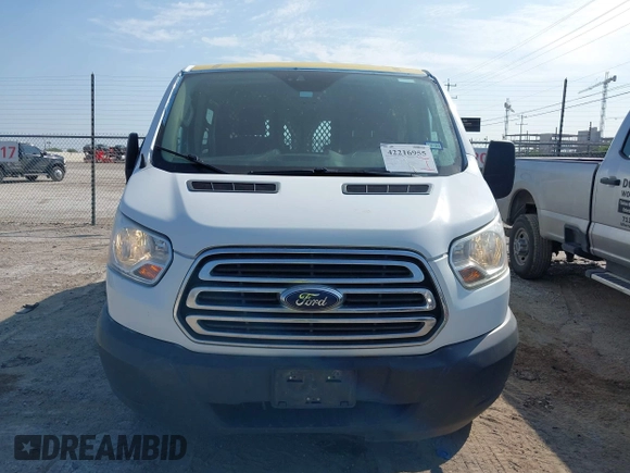 2018 Ford Transit with VIN 1FTYR1YM7JKA63317, listed as a IAAI auction lot 42216955 with 220,502 mi miles and . Bid and sale history available at carsss.com. Image 12.