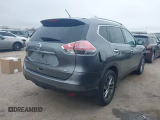 2015 Nissan Rogue SL with VIN 5N1AT2MT9FC875950, listed as a IAAI auction lot 41621949 with 107,605 mi miles. Bid and sale history available at carsss.com. Image 4.