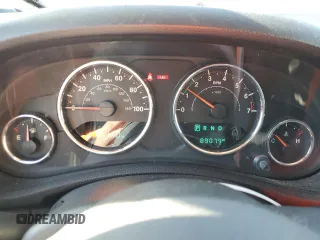 2018 Jeep Wrangler JK Unlimited Sahara with VIN 1C4BJWEG7JL913580, listed as a Copart auction lot 82913314 with 89,079 mi miles and Salvage Title. Bid and sale history available at carsss.com. Image 9.