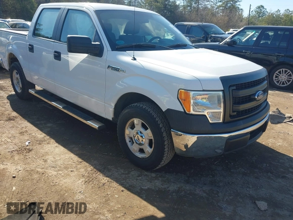 2014 Ford F-150 XL z VIN 1FTFW1CFXEFC26453, wystawiony jako IAAI lot #41490458 z przebiegiem 79 853 mil mil oraz . Historia ofert i sprzedaży dostępna na DreamBid. Obrazek 1.