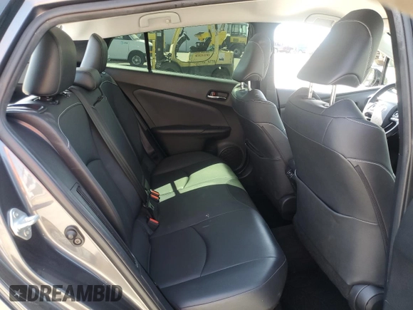 2020 Toyota Prius LE z VIN JTDKARFP6L3138529, wystawiony jako Copart lot #60039375 z przebiegiem 104 277 mil mil oraz Szkoda całkowita • Salvage title. Historia ofert i sprzedaży dostępna na DreamBid. Obrazek 10.