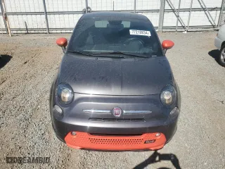 2015 FIAT 500e with VIN 3C3CFFGE2FT561560, listed as a Copart auction lot 77210834 with 44,235 mi miles and Salvage Title. Bid and sale history available at carsss.com. Image 5.
