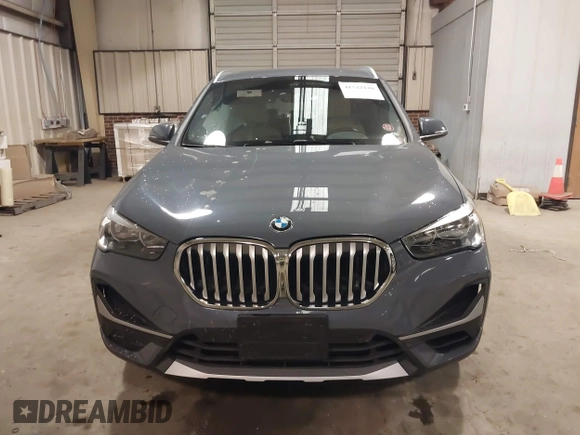 2022 BMW X1 xDrive28i с VIN WBXJG9C0XN5V02558, выставлен на аукционе IAAI как лот 41522148 с пробегом 41 801 миль миль и . История ставок и продаж доступна на DreamBid. Изображение 12.