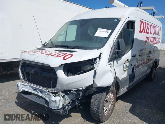 2022 Ford Transit Cargo with VIN 1FTBR1C80NKA05202, listed as a IAAI auction lot 42096686 with 75,302 mi miles and . Bid and sale history available at carsss.com. Image 2.